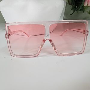 NWT OVERSIZED SQUARE FLAT TOP DESIGNER STYLE SUNGLASSES PINK w soft case